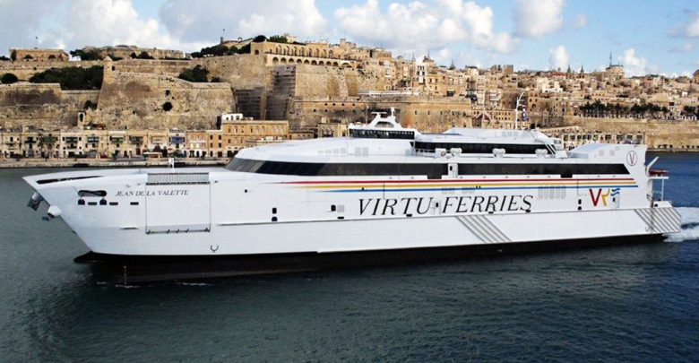 Catamarano Virtu Ferries a Pozzallo
